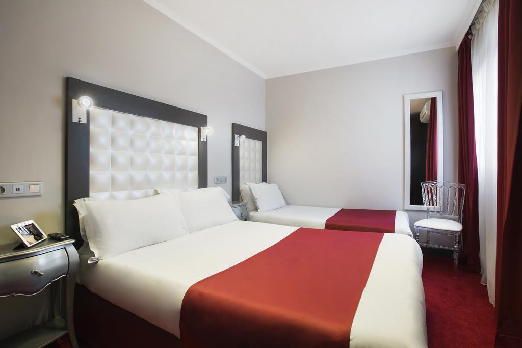 Grand Hotel Amelot Paris Bagian luar foto