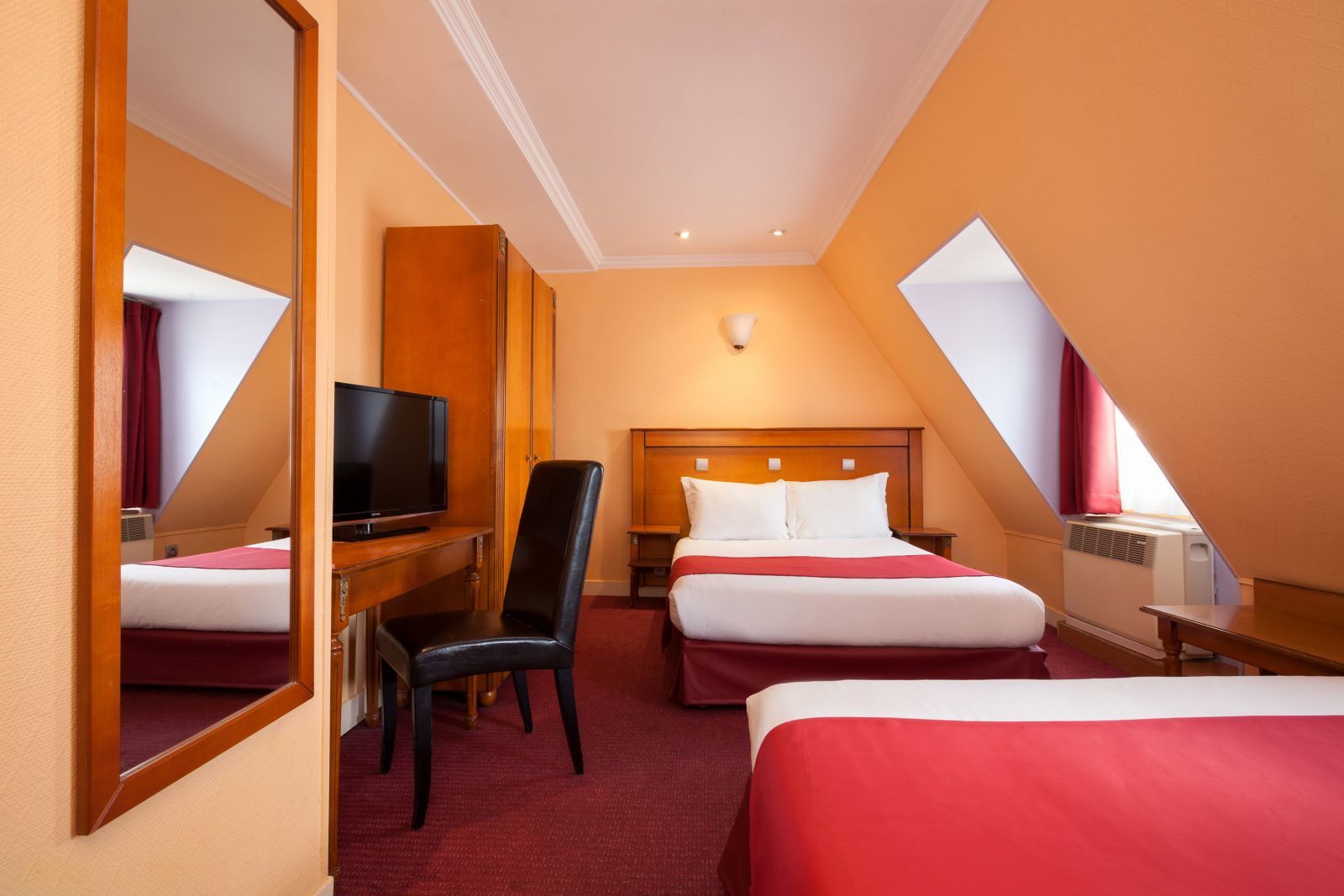 Grand Hotel Amelot Paris Bagian luar foto
