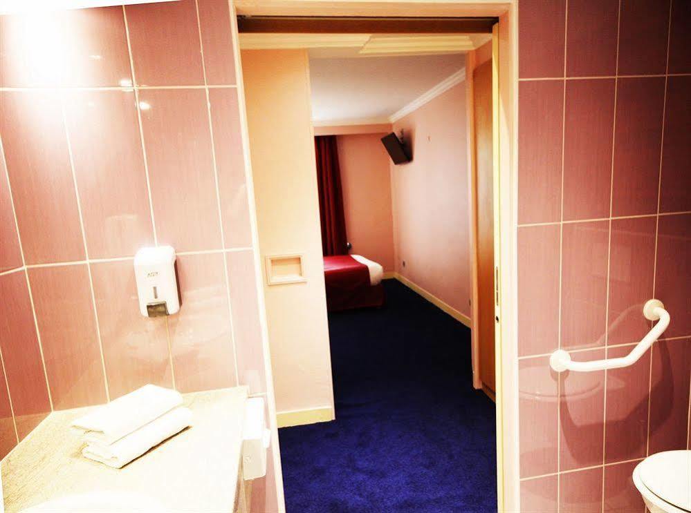Grand Hotel Amelot Paris Bagian luar foto